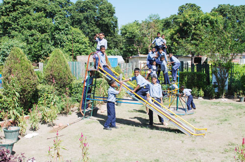 Divya Bharat Shiksha Mandir — Vandematram Kunj, Divya Prem Sewa Mission, Haridwar