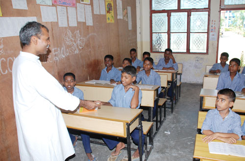 Divya Bharat Shiksha Mandir — Vandematram Kunj, Divya Prem Sewa Mission, Haridwar