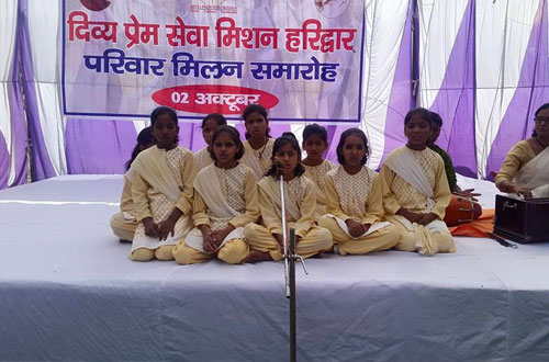 Ganga Vatika girls in class