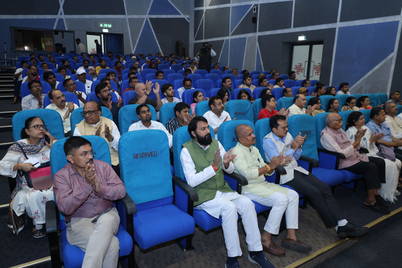Kumbh Book Vimochan &mdash; Divya Prem Sewa Mission, Haridwar
