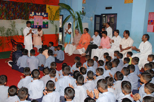 Pradeep Vatika (Boys Hostel) — Vandematram Kunj, Divya Prem Sewa Mission, Haridwar