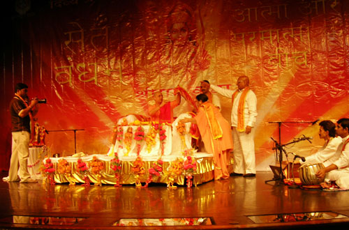Sant Samagam &mdash; Divya Prem Sewa Mission, Haridwar
