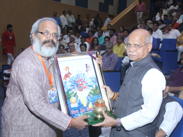 Varshik Sanrakshak Sammelan Delhi NCR Anchal & Dhruvswamini Play &mdash; Divya Prem Sewa Mission, Haridwar