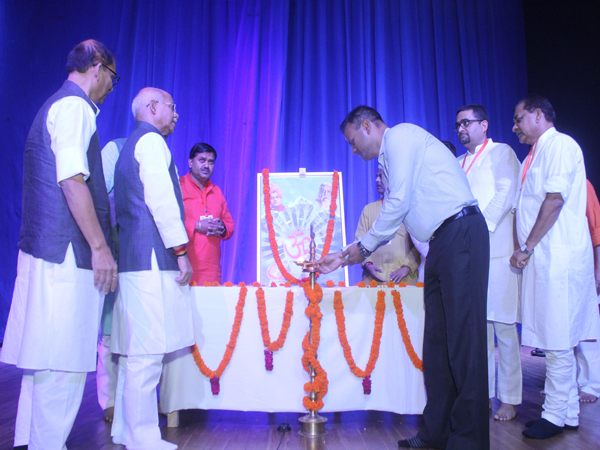 Varshik Sanrakshak Sammelan Delhi NCR Anchal & Dhruvswamini Play &mdash; Divya Prem Sewa Mission, Haridwar