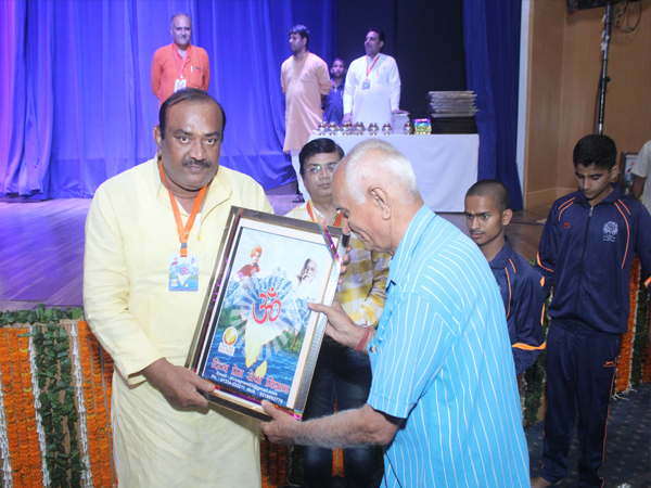 Varshik Sanrakshak Sammelan Delhi NCR Anchal & Dhruvswamini Play &mdash; Divya Prem Sewa Mission, Haridwar