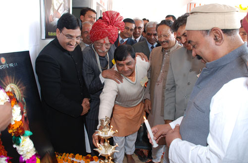 VIP visitor at Divya Prem Sewa Mission Haridwar